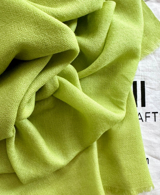 Chartreuse colour Hand-woven Cashmere Scarf