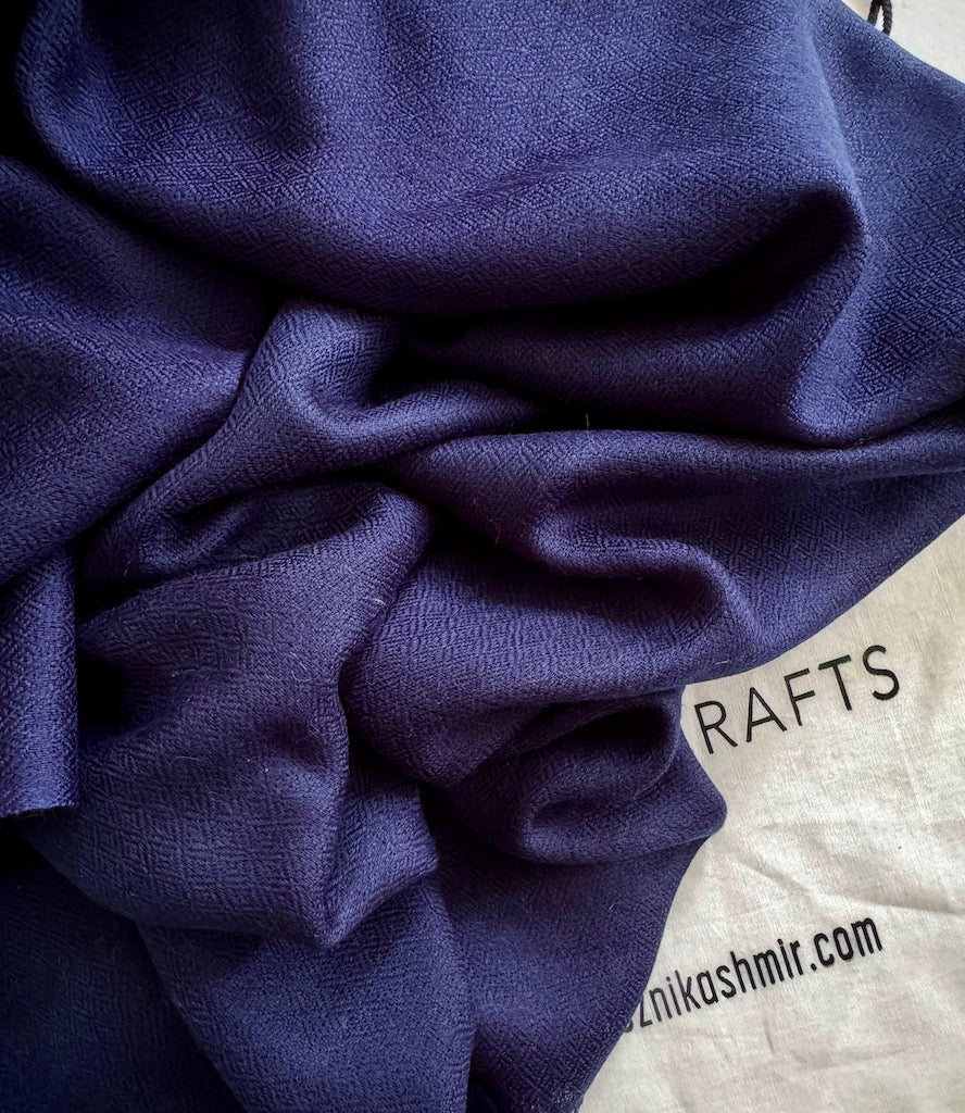 Indigo colour Hand-woven Cashmere Scarf