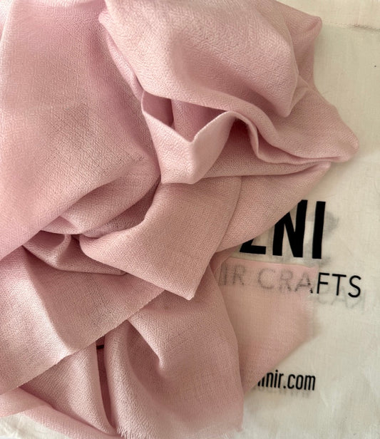 Light Mist Violet Pink Colour Hand-woven Cashmere Scarf