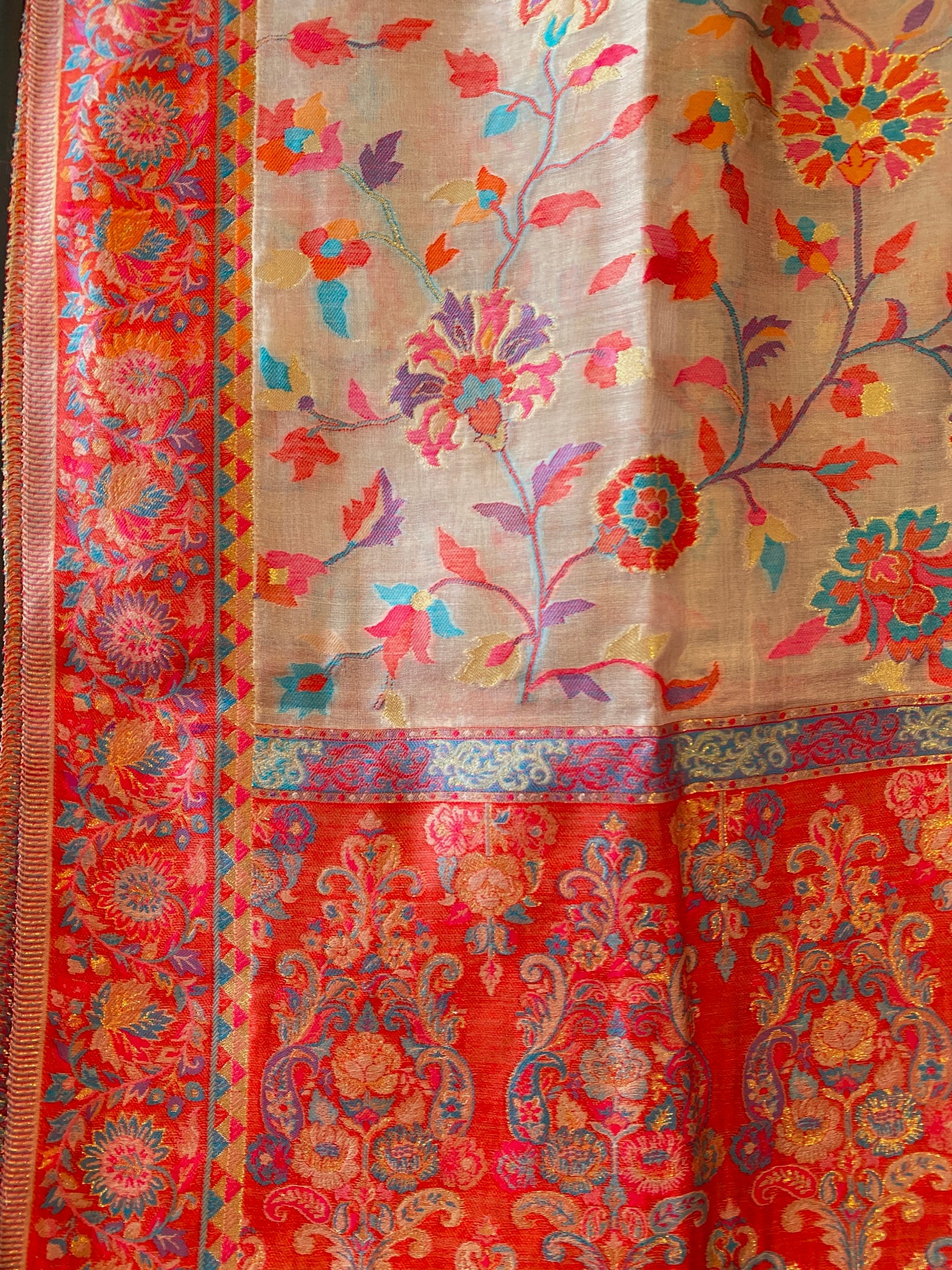 Kani Design Silk Saree Shawl in Natural and Red Flower pattern