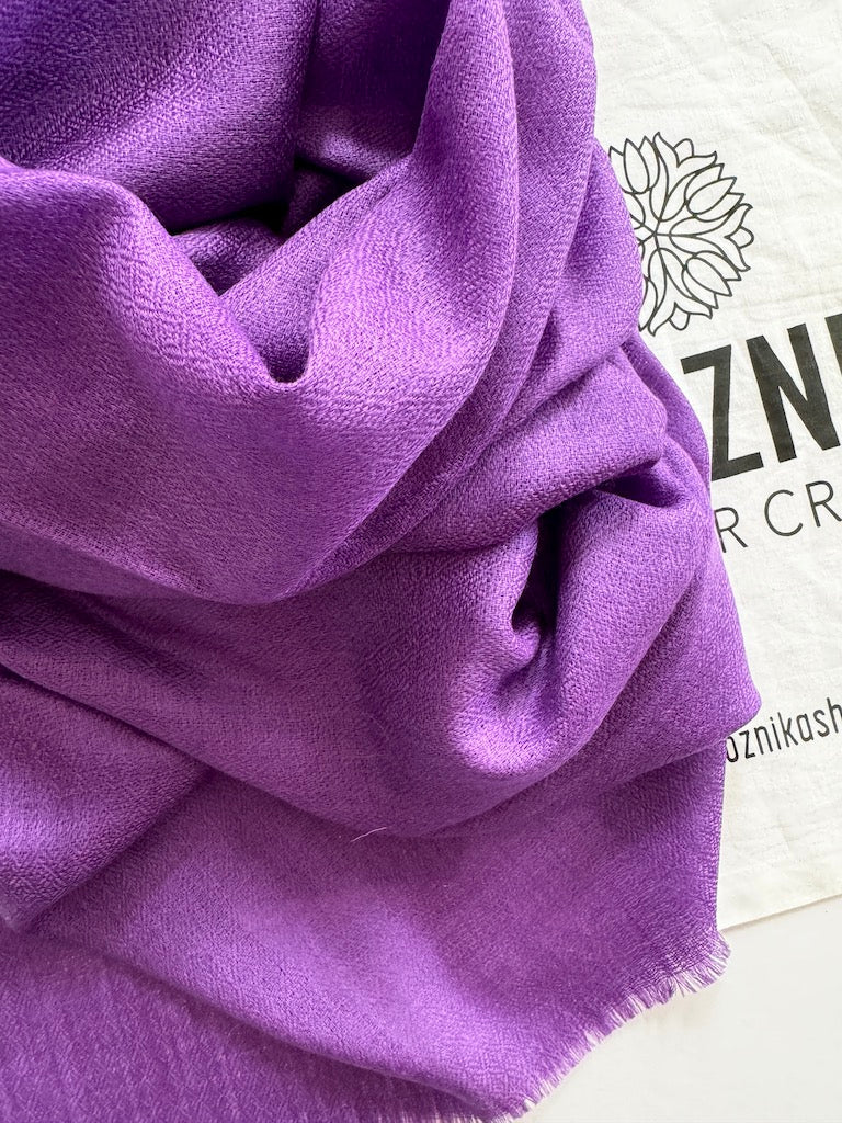 Lavender Indigo Colour Hand-woven Cashmere Scarf